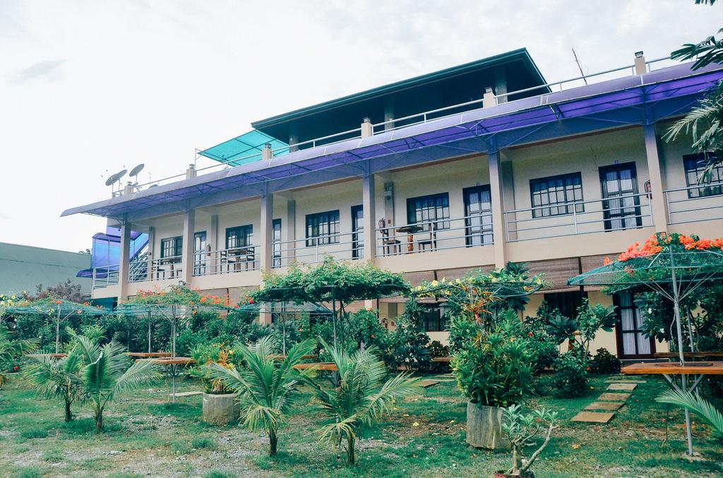 Michelle Pension Puerto Princesa Exterior photo